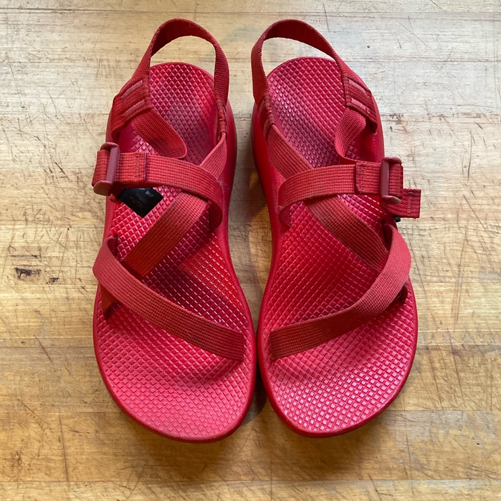 Classic monochrome red Chacos